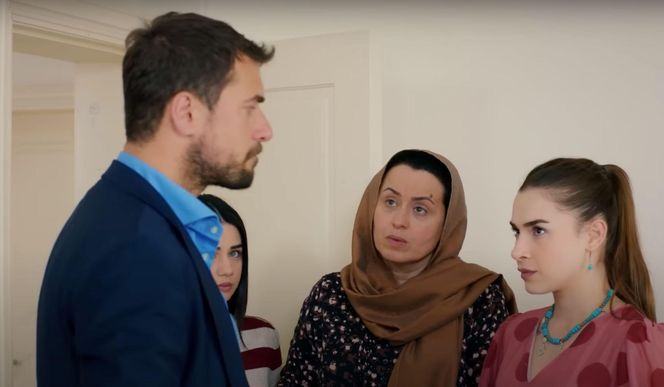Porywacz Ragip znów zasadza się na Melis i Zeynep.
