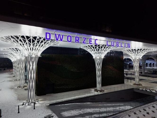 Dworzec Metropolitalny w Lublinie zachwyca! Wkrótce odjadą z niego pierwsze autobusy