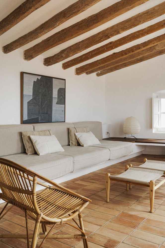 Dom Rybaka w Cadaqués, Hiszpania. Autorzy projektu: Bea Portabella i Jordi Pagès