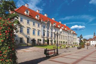 To najstarsze uzdrowisko w Polsce. Cieplice Śląskie - Zdrój przyciąga kuracjuszy od 1281 roku!