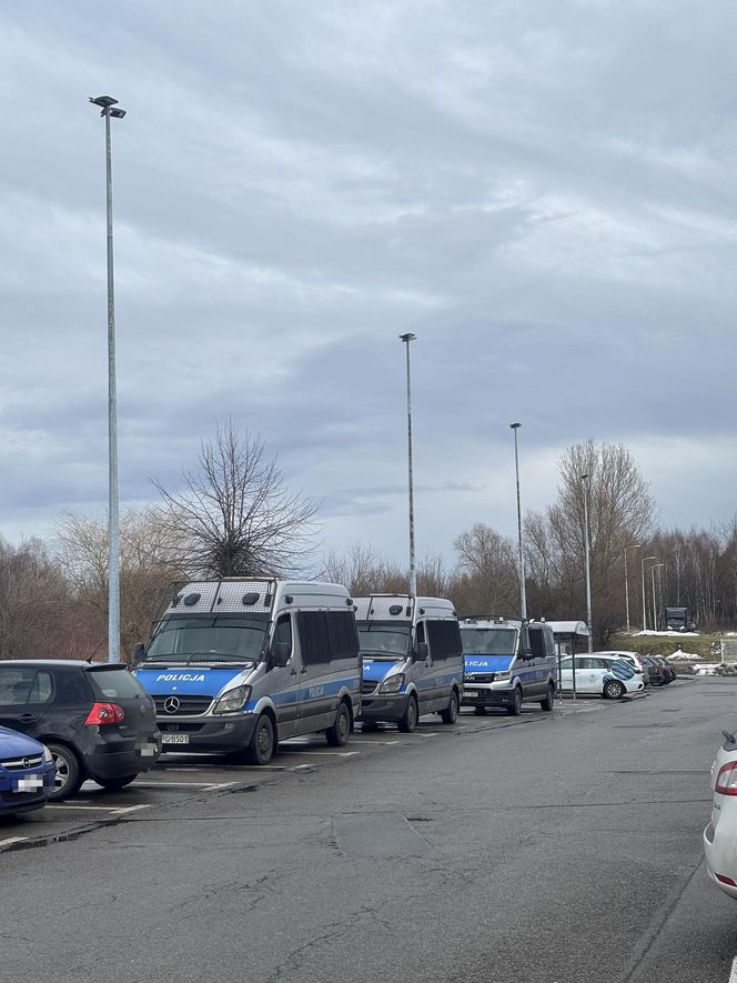 Kolejny atak nożownika w Olkuszu. Policja zatrzymała 23-latka