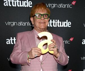 Elton John ma już 77 lat. Jak aktualnie wygląda?