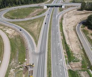 S16 Borki Wielkie Mrągowo jest przedłużeniem dwujezdniowej trasy pomiędzy Biskupcem a Borkami