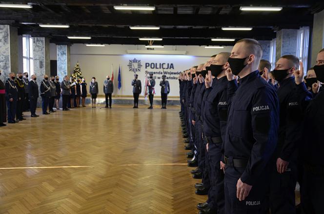 Pomorskie. Ślubowanie nowo przyjętych policjantów