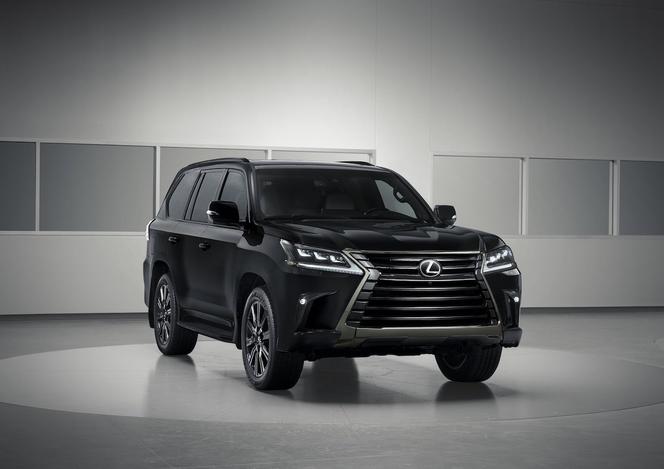 Lexus LX 570 Inspiration Series 