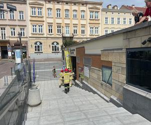 Pożar w Rzeszowskich Piwnicach? Trzy zastępy straży pożarnej przed instytucją 
