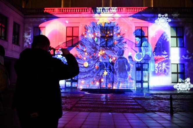  Świąteczny pokaz mappingu na budynku Sejmu w Warszawie,