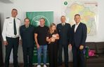 Funkcjonariusze ITD pomogli Wandzie bezpiecznie przyjść na świat. Mają nadzieję, że kiedyś przyjdzie na służbę