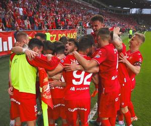 Piękna gra i piękne gole. Widzew w świetnym stylu pokonuje Koronę Kielce [Wypowiedzi po meczu]