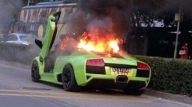 Płonące supersamochody / Lamborghini Murcielago