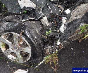 Potworny wypadek pod Piszem! Volkswagen i volvo roztrzaskane. Na miejscu śmigłowiec [ZDJĘCIA]. 