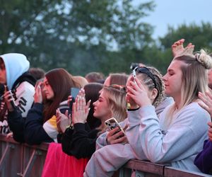 Tłum studentów bawił się pierwszego dnia Juwenaliów Politechniki Lubelskiej 2025
