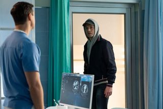 Na dobre i na złe odc. 960. Krzysztof Radwan (Mateusz Damięcki), Mario (Marcin Korcz)