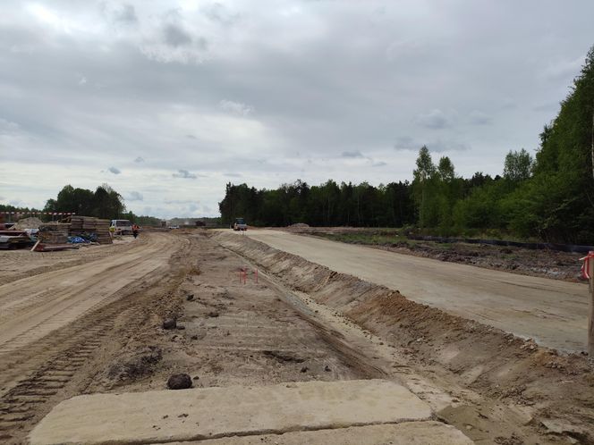Z tygodnia na tydzień widać zmiany. Byliśmy na budowie drogi S19