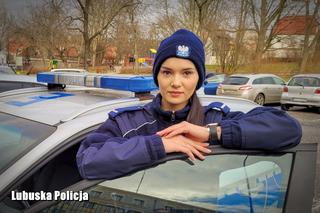 Dramatyczna interwencja drogówki. Młoda policjantka uratowała życie kobiecie [WIDEO]