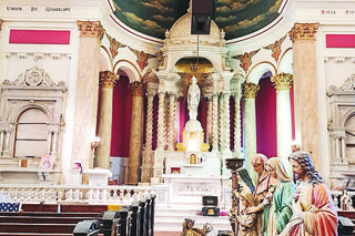 Los polskiego kościoła w rękach radnych