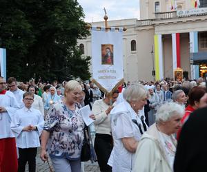 75 lat temu obraz Matki Boskiej w Lublinie zapłakał. Wierni uczcili rocznicę „Cudu lubelskiego” procesją różańcową