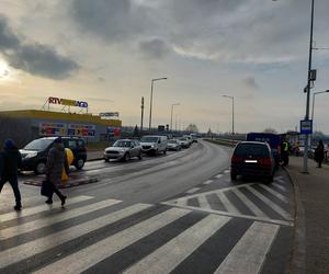 Potrącenie pieszego przy Targowicy w Starachowicach
