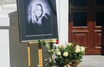 Upamiętnienie brutalnie zaatakowanej pracowniczki UW (8.05.2025)