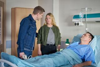 Na Wspólnej, odc. 3776: Sławek (Mariusz Słupiński), Renata (Marta Jankowska), Robert Tadeusiak (Dariusz Wnuk)