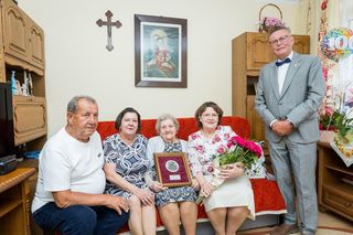 Stuletnie bydgoszczanki. Prakseda była listonoszką, potem kopała okopy. Wiesława zrobiła wszystko, by zostać nauczycielką