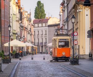 Słono zapłacą za ten numerek! Zrobili to w oku miejskiej kamery