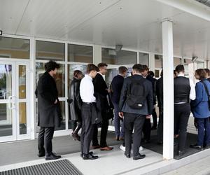 Nowy przedmiot w szkole i matura W GRUPACH. Minister Czarnek o przełomowej zmianie!