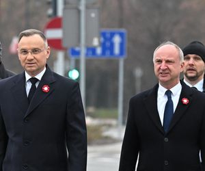 Prezydent złożył wieńce przed pomnikiem