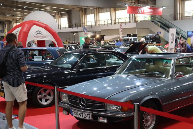 Retro Motor Show rozpoczęte! Wyjątkowe samochody na MTP!