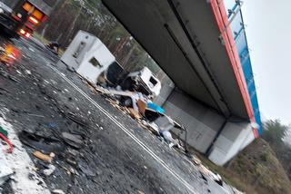 Dramatyczny wypadek na trasie S1 w Mierzęcicach. Na drodze śmierci zderzyło sie 5 pojazdów. Są ranni! [ZDJĘCIA]