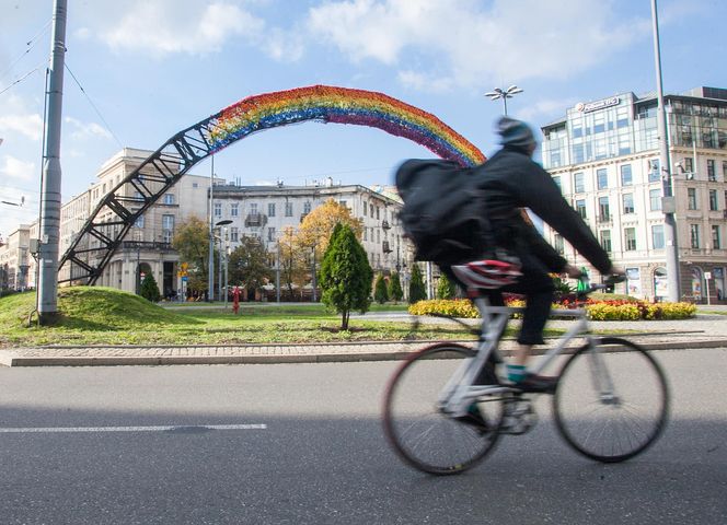Tęcza znów zabłyśnie w centrum Warszawy. Tak zagłosowali mieszkańcy. „Zachęcam, żeby działać dalej”