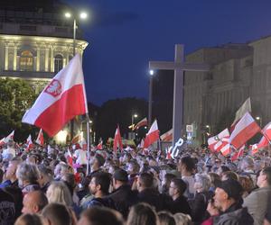 Warszawa śpiewała dla powstańców. Jesteście naszą dumą!