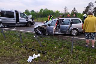 Wypadek na A1 w Gorzuchowie, wszystkie osoby zostały przewiezione do szpitala