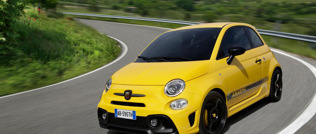 2016 Abarth 595 Competizione