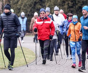 Sobotni parkrun jak zwykle przyciągnął tłumy. To wyjątkowy bieg w samym sercu Katowic ZDJĘCIA