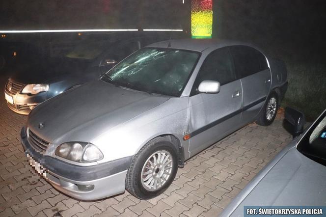 Nocne pragnienie na stacji. Nie dostał alkoholu "na zeszyt", więc zrobił TO!