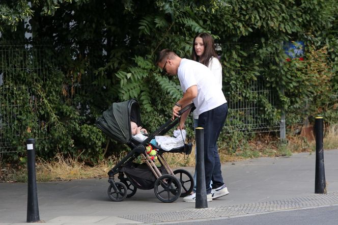 Marcin Hakiel z Dominiką  Serocką w studiu tatuaży