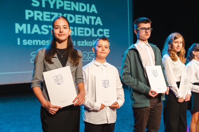 Blisko 700 najzdolniejszych siedleckich uczniów z nagrodami za dokonania w nauce!
