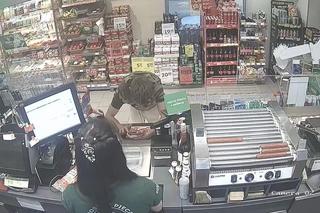 Młody klient Żabki zdemolował sklep w Cieszynie