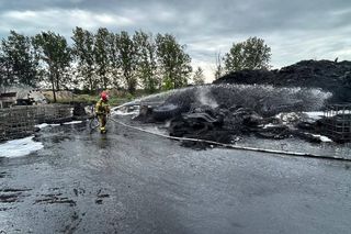 Pożar przetwórni opon pod Lubartowem! Mieszkańcy proszeni o pozostanie w domach