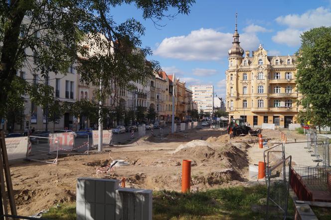 Trwa rewitalizacja pl. Wolności w Bydgoszczy. Zaglądamy na plac budowy! 