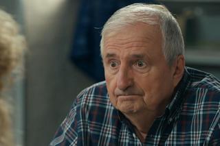 Barwy szczęścia, odcinek 3003. Żabcia (Hanna Klepacka), Krzysztof Jaworski (Jacek Kałucki) 