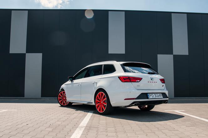 Seat Leon ST Cupra 2.0 TSI 300 KM DSG6 4Drive 