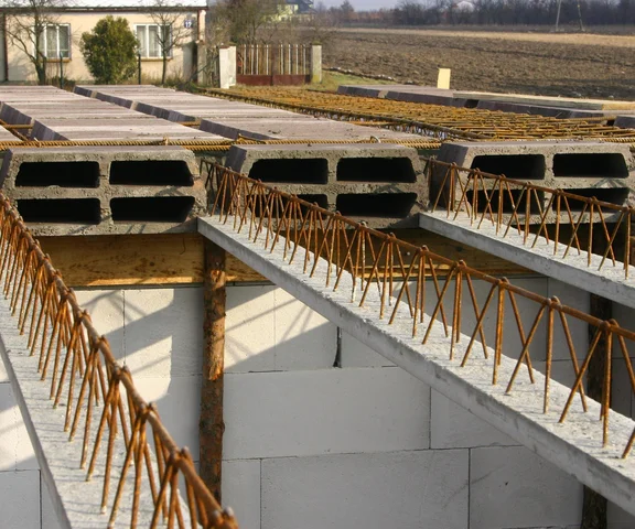 Budowa domu to nie wyścigi! W tych przypadkach należy zwolnić tempo