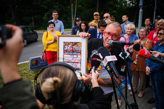 Jurek Owsiak przyjechał do Chorzowa. Oficjalnie otwarto rondo im. Fundacji WOŚP