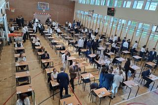 Matura 2024 z języka polskiego rozpoczęta! Jakie nastroje u maturzystów na Pomorzu? 