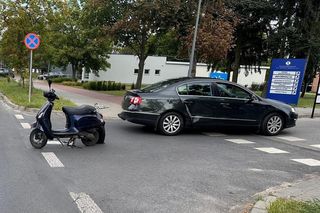 Zderzenie osobówki z motorowerem na ul. Poniatowskiego w Siedlcach
