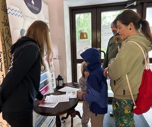 Gra terenowa „BIBLIOTEKA I PRZYJACIELE: WSPÓLNA MISJA. Kampania zrealizowana w ramach Tygodnia Bibliotek, którego organizatorem jest Stowarzyszenie Bibliotekarzy Polskich