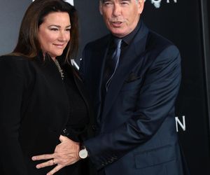 Pierce Brosnan i Keely Shaye Smith 