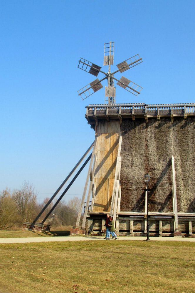 Tężnie w Ciechocinku gniją